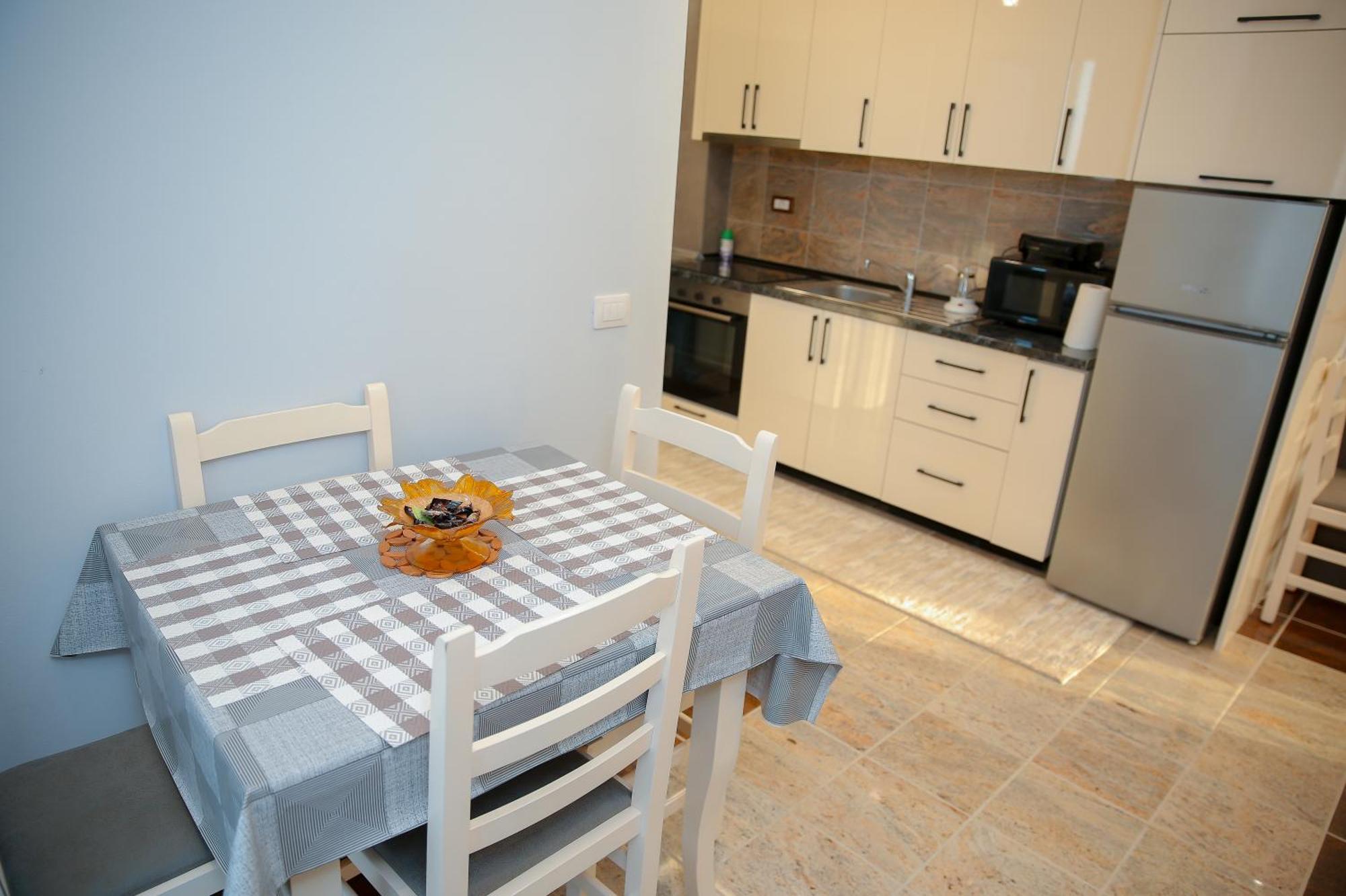 Fishta Apartments Q5 33 Велипойе Экстерьер фото